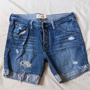 Hollister distressed shorts